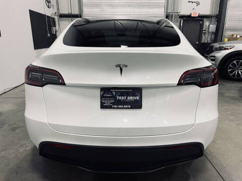 2024 Tesla Model Y Long Range