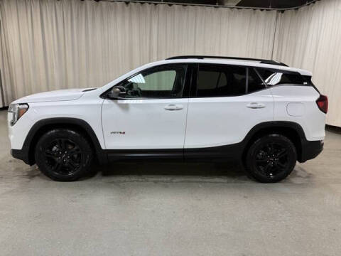2024 GMC Terrain AT4