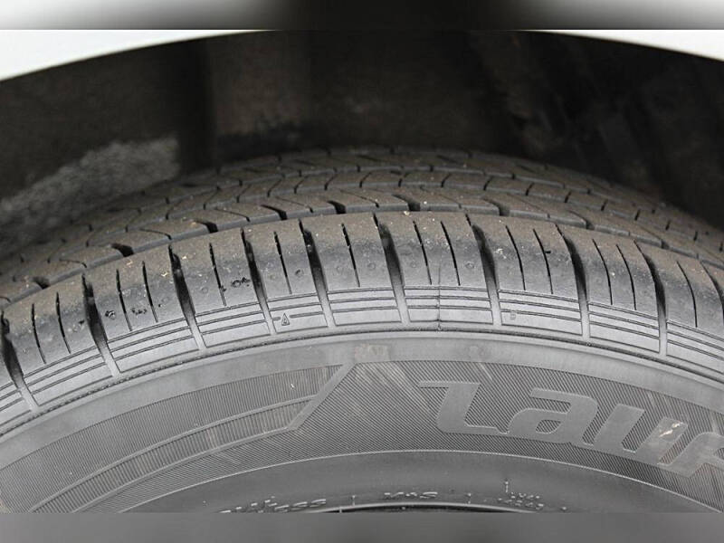 2012 Nissan Versa 1.8 S