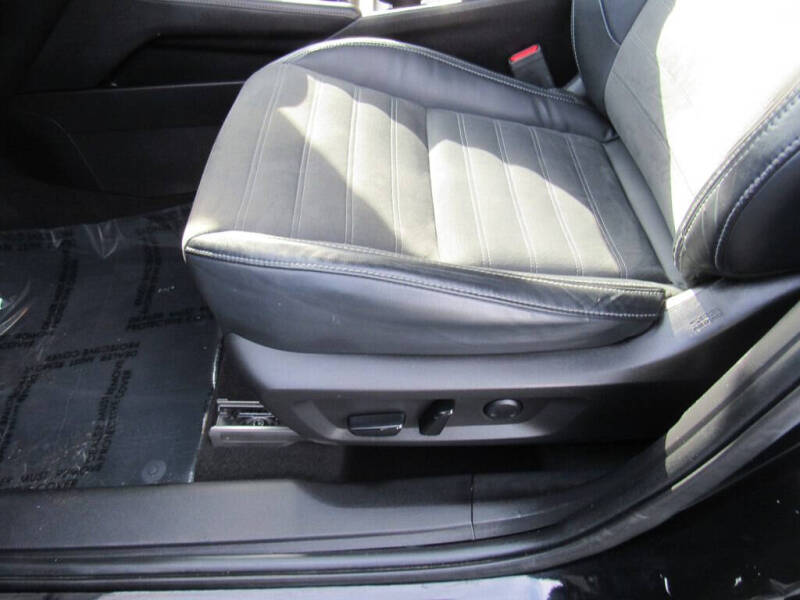 2022 Mitsubishi Outlander SE Launch Edition