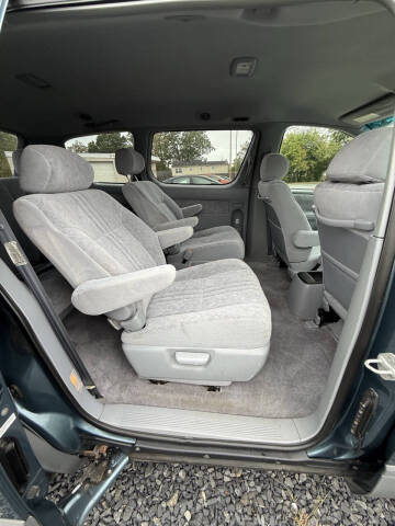 2000 Toyota Sienna LE