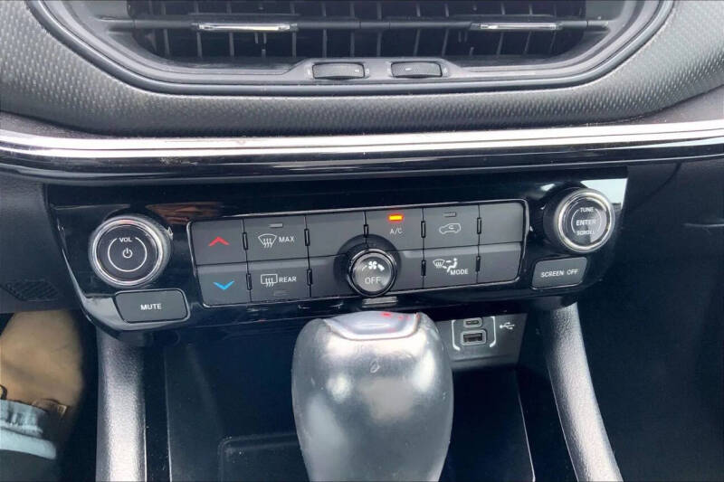 2022 Jeep Compass Altitude