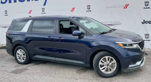 2024 Kia Carnival LX