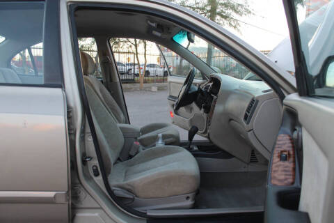 2003 Hyundai Elantra GLS