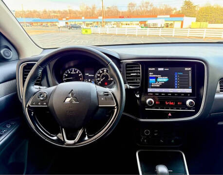 2020 Mitsubishi Outlander SEL