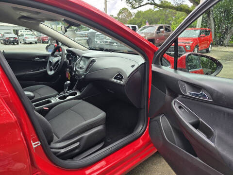 2017 Chevrolet Cruze LT Auto