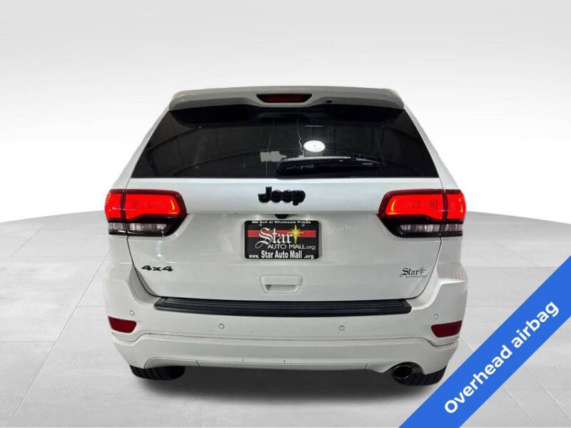 2020 Jeep Grand Cherokee Altitude
