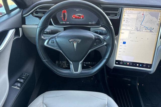 2016 Tesla Model S 85D