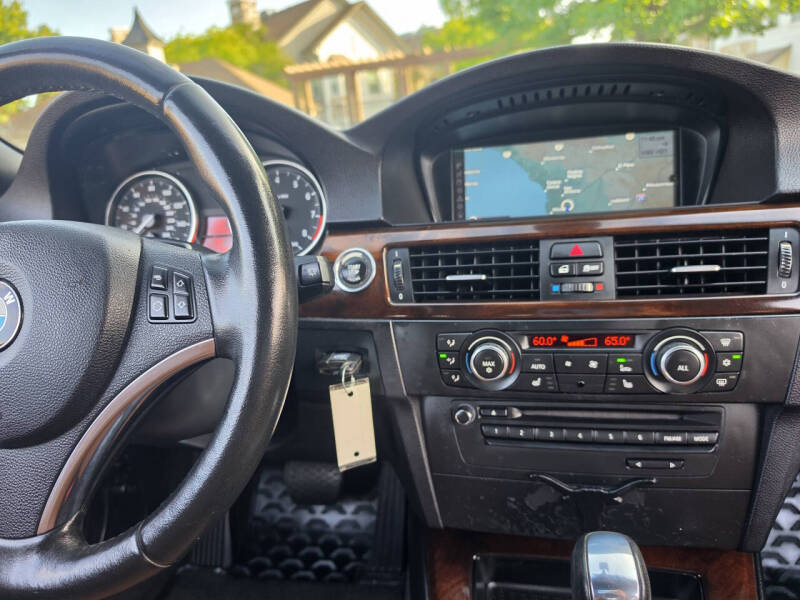 2012 BMW 3 Series 335i