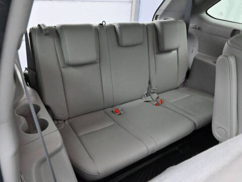 2016 Toyota Highlander Limited Platinum