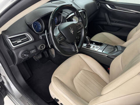 2015 Maserati Ghibli