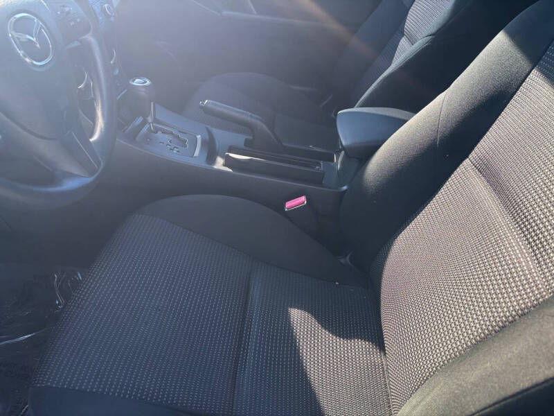 2013 Mazda MAZDA3 i Sport