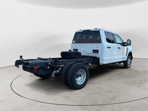 2025 Ford F-350 Super Duty XL