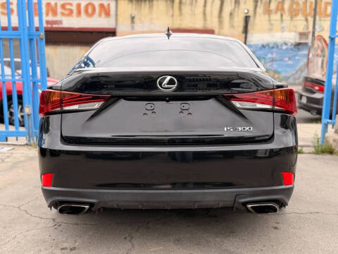 2019 Lexus IS 300