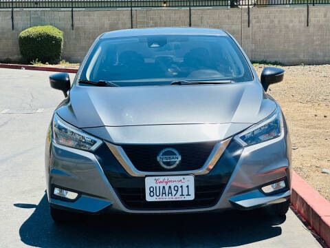 2020 Nissan Versa SR