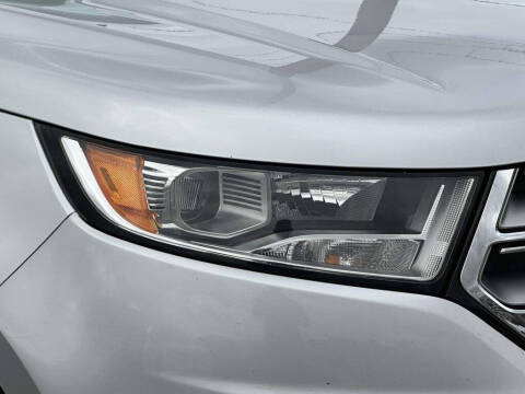 2018 Ford Edge SE