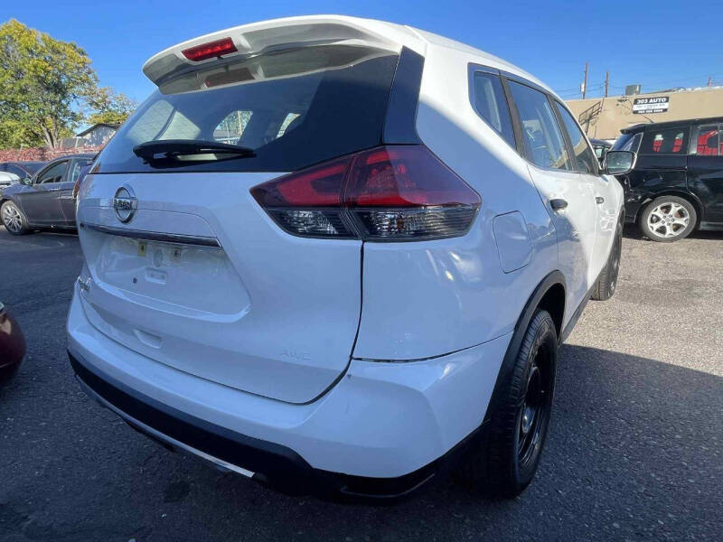 2018 Nissan Rogue S