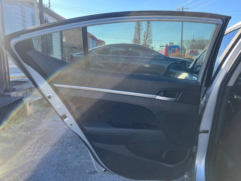 2019 Hyundai Elantra SEL