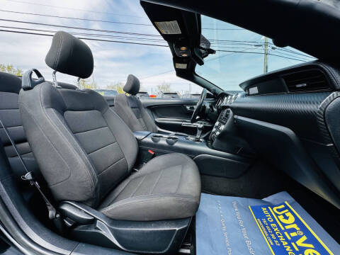 2015 Ford Mustang V6