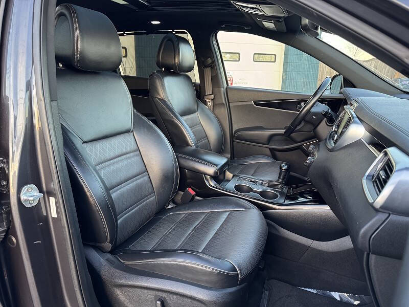 2016 Kia Sorento SX Limited V6