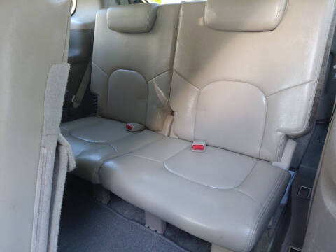 2012 Nissan Pathfinder LE