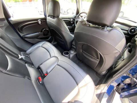 2016 MINI Hardtop 4 Door Cooper