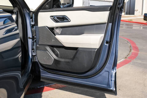 2019 Land Rover Range Rover Velar P250 R-Dynamic SE