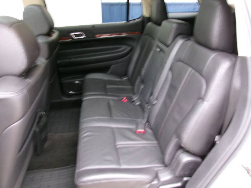 2016 Lincoln MKT EcoBoost