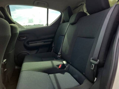 2016 Toyota Prius c Two