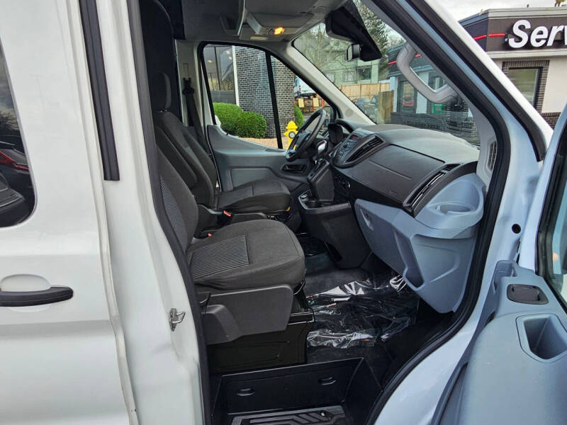 2019 Ford Transit 250