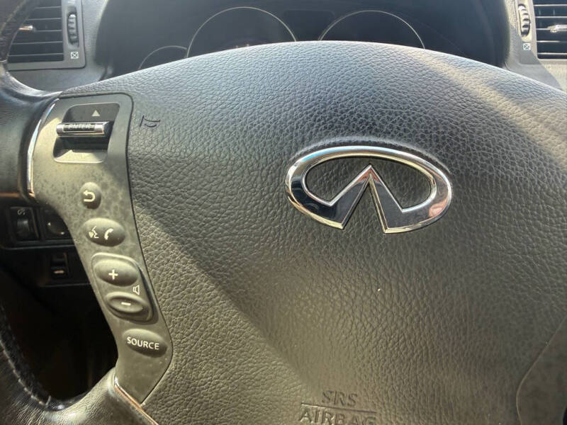 2008 Infiniti M45