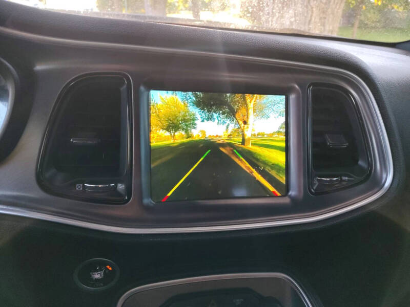 2020 Dodge Challenger SXT