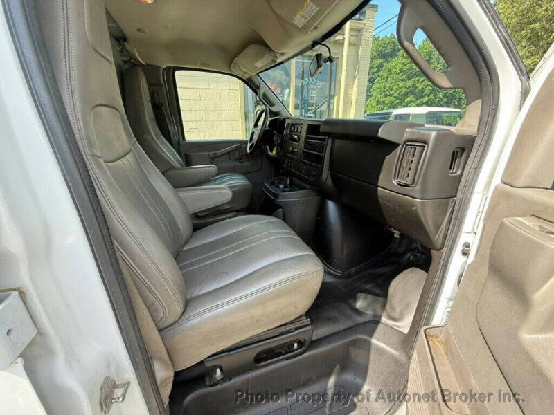 2016 Chevrolet Express 3500