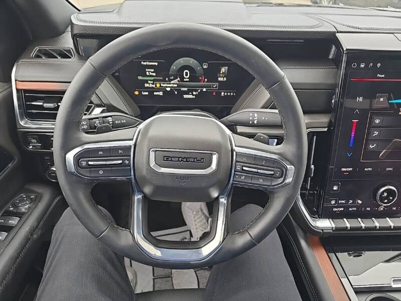 2025 GMC Yukon Denali