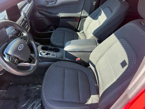 2024 Ford Escape Active