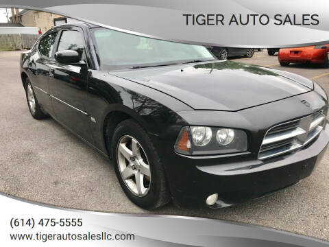 2010 Dodge Charger for sale at Tiger Auto Sales in Columbus OH