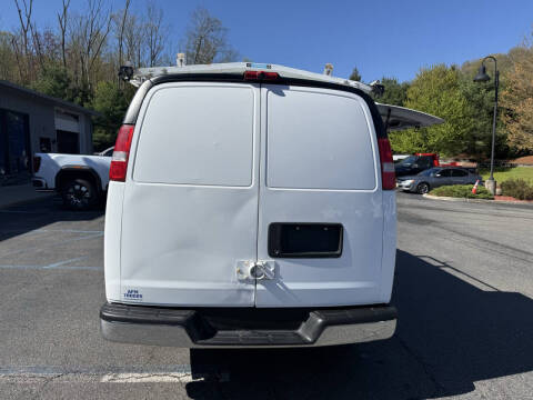 2017 Chevrolet Express 2500