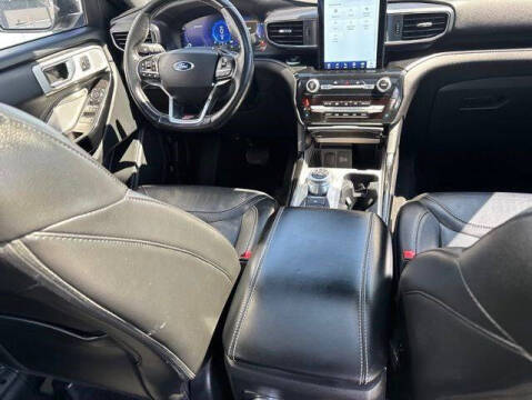 2022 Ford Explorer ST