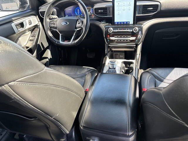 2022 Ford Explorer ST