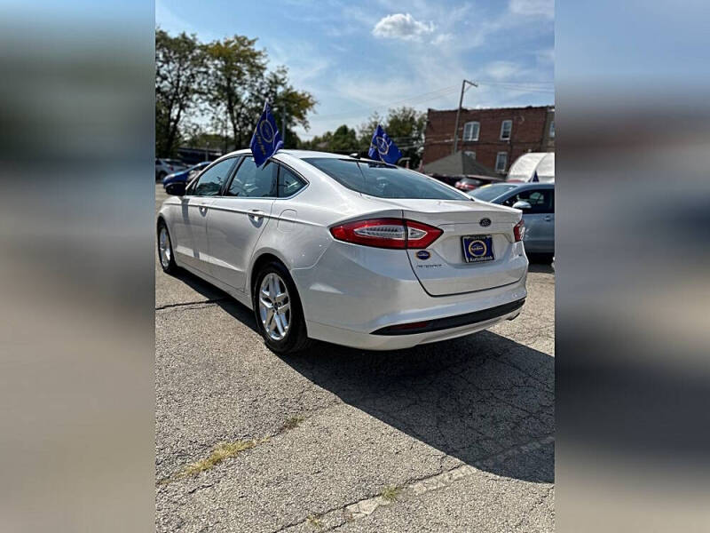 2013 Ford Fusion SE