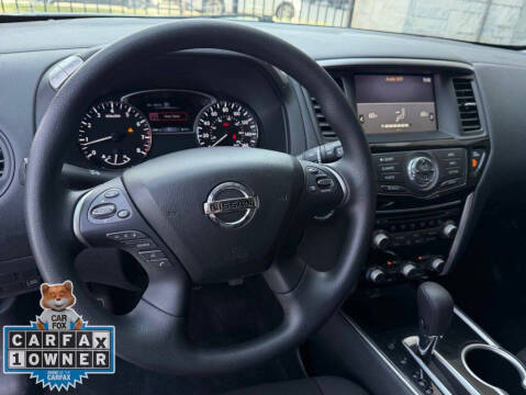 2020 Nissan Pathfinder S