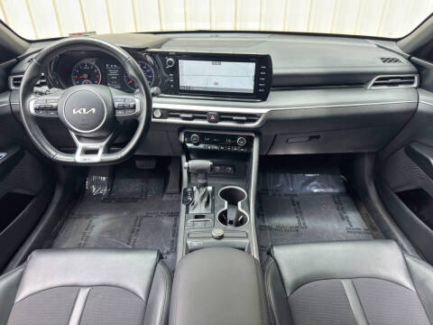 2023 Kia K5