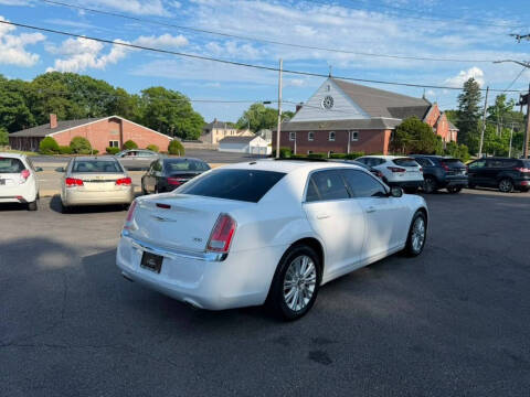 2013 Chrysler 300