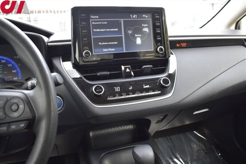 2022 Toyota Corolla Hybrid LE