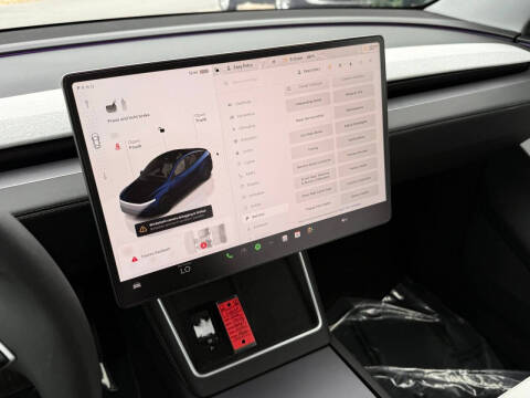 2026 Tesla Model Y Premium