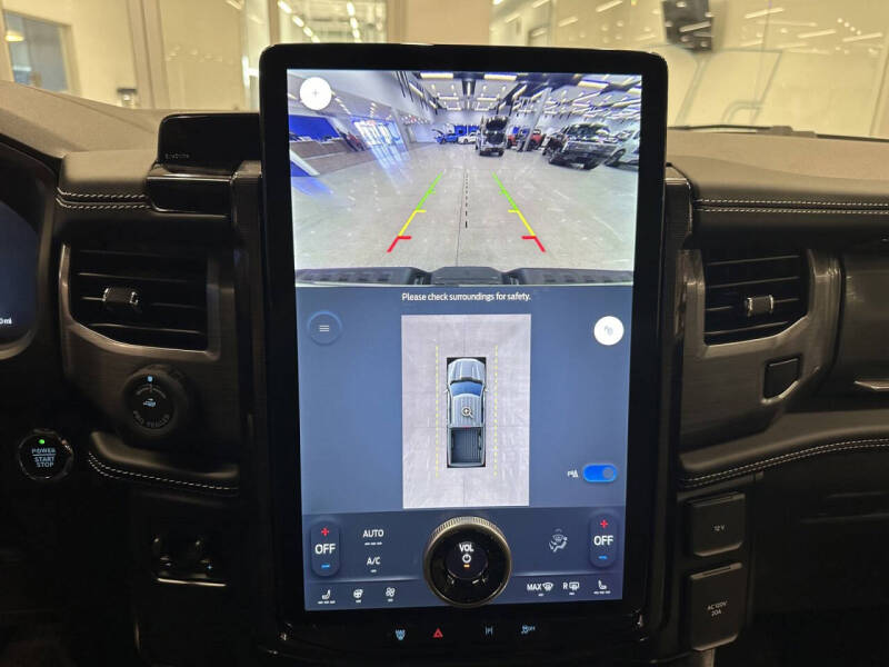 2023 Ford F-150 Lightning XLT