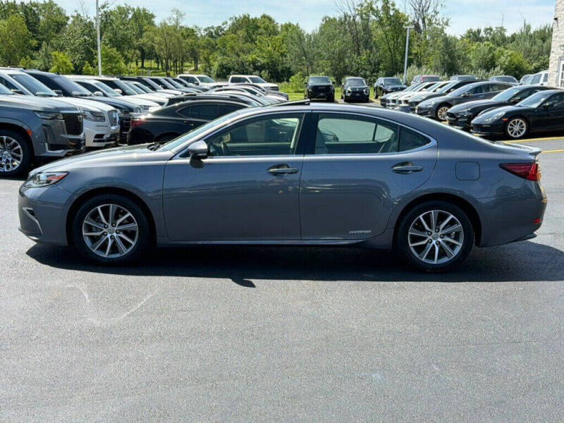 2018 Lexus ES 300h
