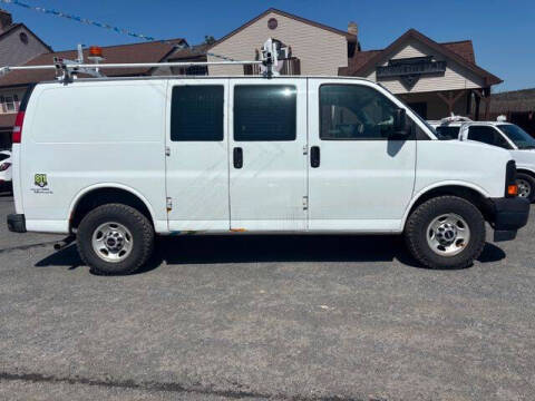 2017 GMC Savana 2500