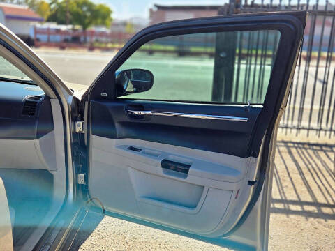 2006 Chrysler 300 C