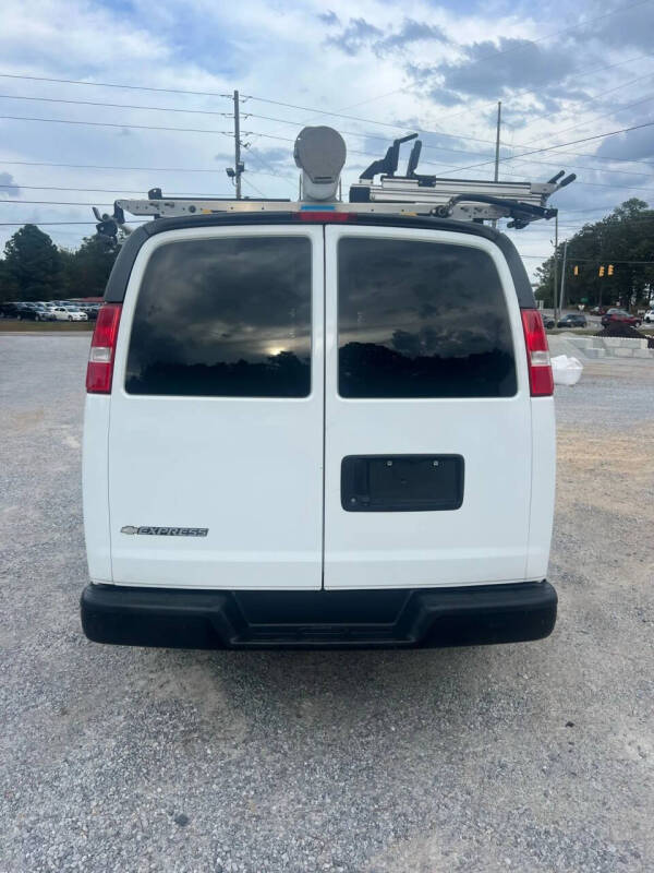 2019 Chevrolet Express 2500